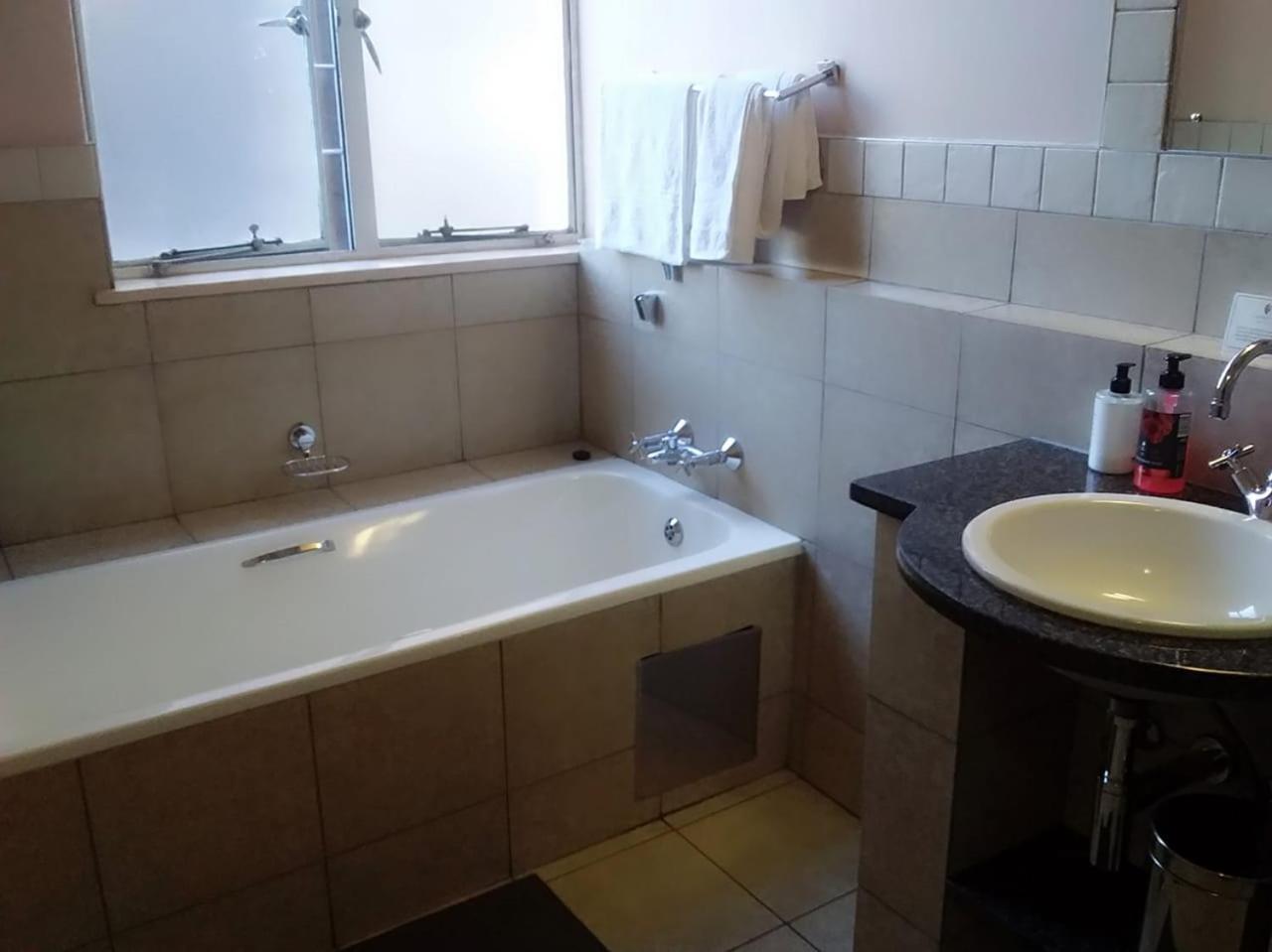 Mabungubwe - Away From Apartamento